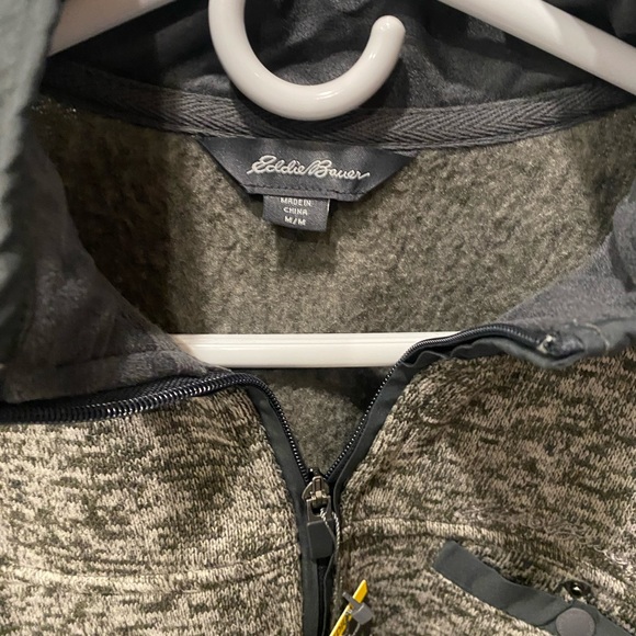 Eddie Bauer quarter zip - Picture 2 of 3